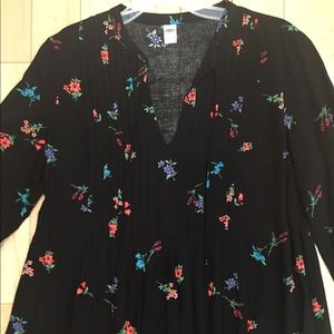 Floral Old Navy Brand New Dress/top beautiful